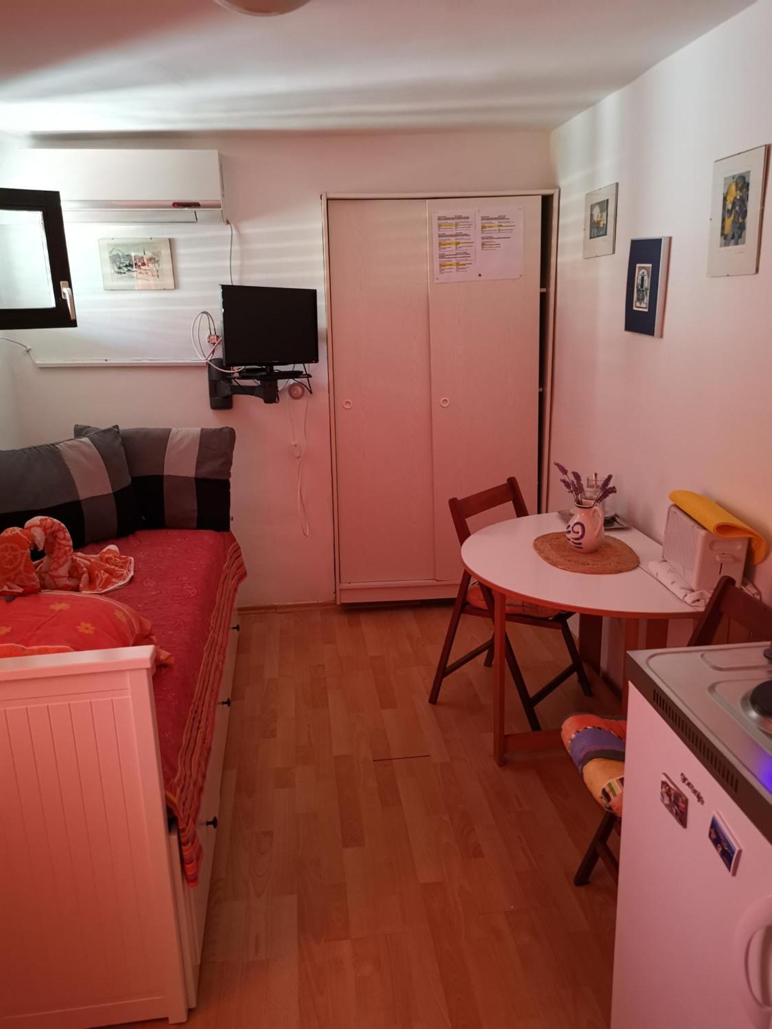 Guest House Accommodation Rupine Premantura Exterior foto