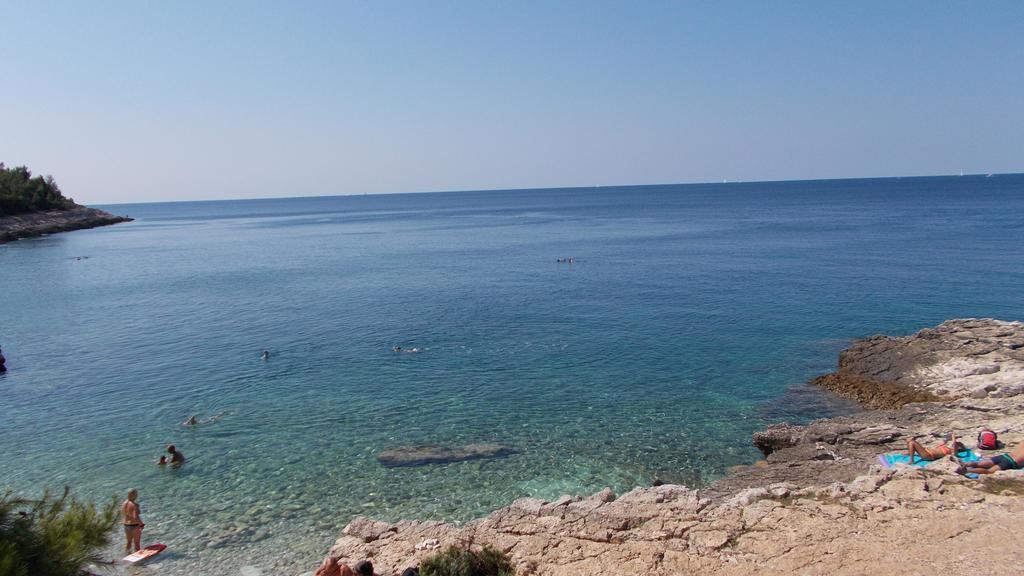 Guest House Accommodation Rupine Premantura Exterior foto