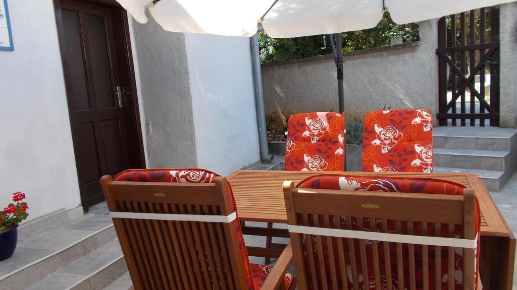 Guest House Accommodation Rupine Premantura Exterior foto